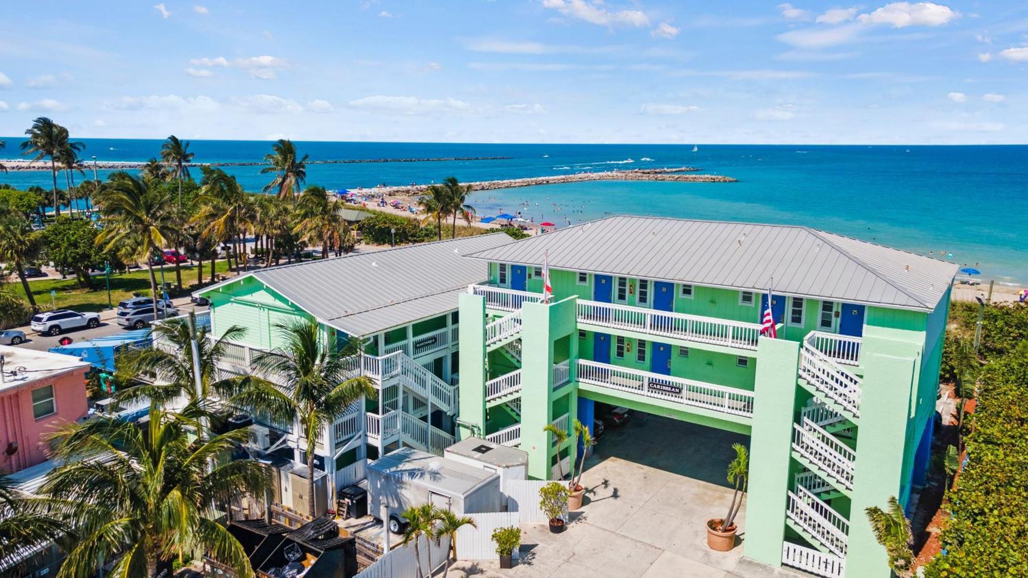 Ocean View Hotel Room With Balcony- King Bed #21 Форт Пирс Экстерьер фото